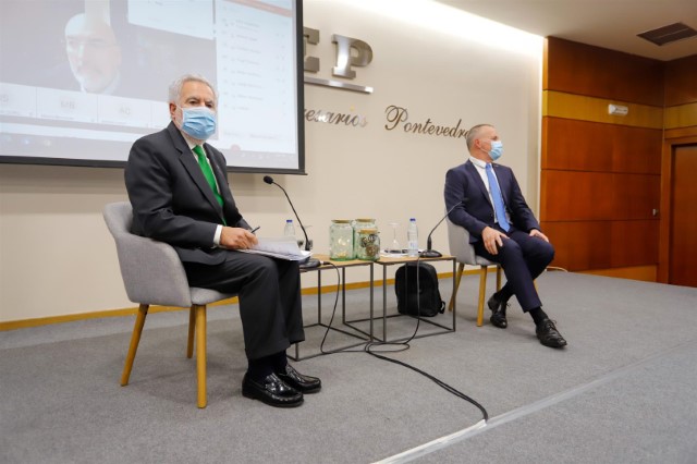 Santalices agradece os “debates sosegados e consensos frecuentes” que caracterizan a actual Lexislatura do Parlamento de Galicia